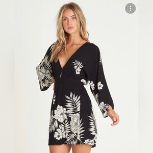 Billabong take the plunge mini dress